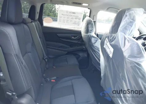 2025 Subaru Ascent Premium 8-Passenger z USA, uszkodzony, nr VIN 4S4WMAAD5S3443375